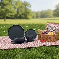Service de table en céramique émaillée noire classique moderne Guangda |   Ensemble de 4 assiettes et tasses en grès |   Service de fête |   Chaleur