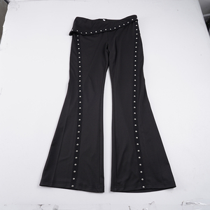 Pantalones acampanados Y2K de estilo gótico oscuro con remaches y tirantes para mujer, pantalones casuales de verano para streetwear - Product Image 6