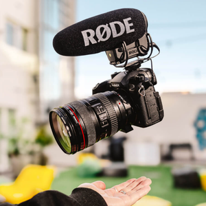 Microphone à condensateur Rode <span class=keywords><strong>VideoMic</strong></span> Pro+ léger et de qualité supérieure pour caméra, directivité supercardioïde, réponse en fréquence étendue - Product Image 2