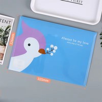 Dossiers de présentation en plastique PP avec poches et emplacement pour cartes de visite
