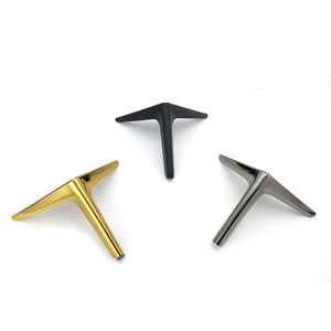 Table basse moderne en fer à trois pieds semi-circulaire, table <span class=keywords><strong>de</strong></span> chevet, meuble TV, table basse, <span class=keywords><strong>pied</strong></span> <span class=keywords><strong>de</strong></span> table, chambre d'hôtel - Product Image 1