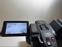Kamera Video Profesional Bekas FHD AC90AMC Panasonic dengan Slot Kartu Ganda