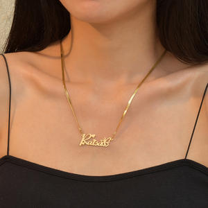 <span class=keywords><strong>Collana</strong></span> con Nome Personalizzato in Acciaio Inossidabile Ipoallergenico con Taglio Laser, Certificazione CE, <span class=keywords><strong>Regalo</strong></span> per la <span class=keywords><strong>Festa</strong></span> <span class=keywords><strong>della</strong></span> <span class=keywords><strong>Mamma</strong></span> - Product Image 5