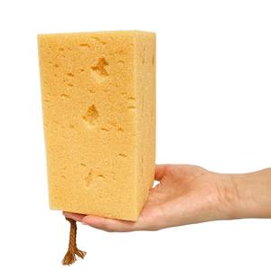 Pulvérisateur à mousse pneumatique 2L avec pompe manuelle, bouteille de lavage haute pression pour voiture et nettoyage domestique - Product Image 3