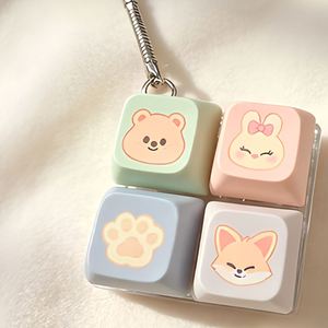 Llavero de acrílico LED personalizado con interruptor de teclado, diseño de logotipo DIY, tecla antiestrés, interruptores con impresión, impermeable, ignífugo - Product Image 4
