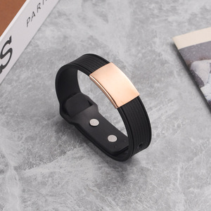 Pulsera de Identificación de Seguridad Ajustable e Impermeable de 18 mm de Ancho, Personalizable con Grabado, para Deportistas y Viajeros - Product Image 6