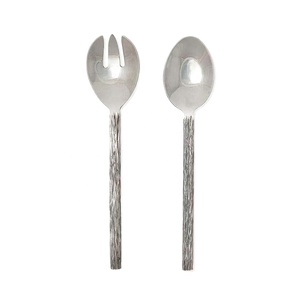 Ensemble de service à salade en acier inoxydable écologique avec poignée en fer forgé argenté et poignée blanche, compatible lave-vaisselle - Product Image 1