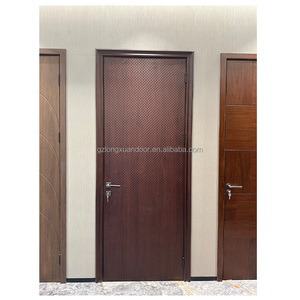 Porta in Legno Economica per Camera da Letto con Superficie Finita in HDF Composito con Impiallacciatura Naturale e Finitura PU Colorata per Uso Interno - Product Image 3