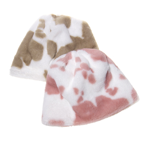Nueva moda negro de piel sintética Rosa vaca Beanie sombrero para <span class=keywords><strong>las</strong></span> mujeres de invierno de punto cálido Gorras gorra - Product Image 2