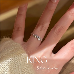 แหวนมอยซาไนต์เงินแท้ S925 รูปดาว April Stars เครื่องประดับหมั้นสำหรับผู้หญิง - Product Image 3