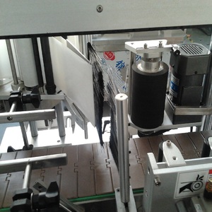 Yimu Ym610 Đầy Đủ Tự Động Một Bên Quảng Trường Máy Dán Nhãn Chai Cho Rượu Thủy Tinh Rượu Whisky Nhãn Dán Nhãn <span class=keywords><strong>Applicator</strong></span> - Product Image 6