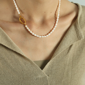 สร้อยคอมุกธรรมชาติ 40 ซม. สีขาว 4 มม.-5 มม. เกรด AAA ตัวล็อคทองคำ สำหรับผู้หญิง สวมใส่ได้ทุกวัน - Product Image 2