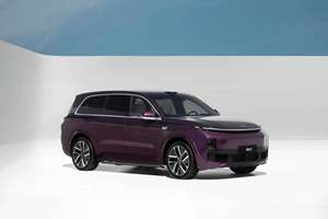 LI AUTO L9 EREV AWD LHD SUV VOITURE D'OCCASION VOITURE PAS CHÈRE Suspension pneumatique Écran arrière de 21,4 pouces - Product Image 4