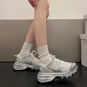 Chaussures pour femmes Niche, plateforme épaisse, style Dad Shoes, été 2025, nouveau style, chaussures de sport décontractées à la mode - Product Image 4