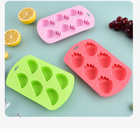 Nouveaux moules à glaçons en silicone avec formes de fraise, pastèque et ananas - Démoulage facile et compatibles congélateur