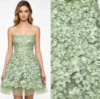 Tissu en dentelle de tulle brodé de fleurs 3D perlées vert clair de luxe, plusieurs couleurs disponibles, expédition rapide pour robes de soirée