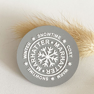 Thẻ Treo tùy chỉnh & nhãn dệt cho các bản vá thêu quần áo, truyền nhiệt, thiết kế logo - Product Image 3