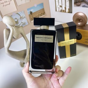 น้ำหอม Rodriguez Inspired EDP 100 มล. กลิ่นหอมติดทนนาน น้ำหอมหรูหราสำหรับใช้ในชีวิตประจำวัน ชุดของขวัญสำหรับเธอ ขายส่งสำหรับผู้หญิงและผู้ชาย - Product Image 5