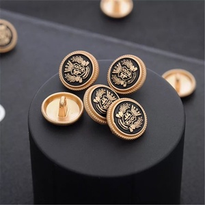 กระดุมเย็บแบบตะขอคุณภาพสูงสำหรับเสื้อโค้ทผู้หญิง - Product Image 6