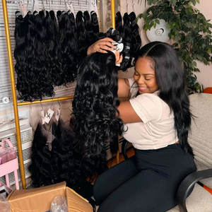 Lot de Cheveux Naturels Bruts Non Traités du Cambodge 15A, Fournisseurs de Cheveux Humains en Paquets, Cheveux Humains Brésiliens Vierge de Qualité Mink avec Cuticules Alignées - Product Image 4