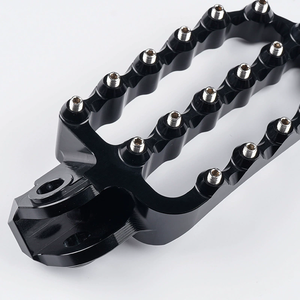 Pedane <span class=keywords><strong>Moto</strong></span> in Alluminio CNC Compatibili con <span class=keywords><strong>690</strong></span> SMC R <span class=keywords><strong>Enduro</strong></span> R 790 1290 Adventure - Product Image 1