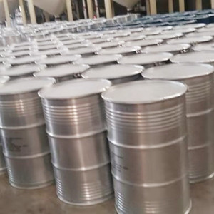 White Refined Petroleum Jelly Industrial Cosmetic Grade for Skin Moisturizing & Personal Care Production - Product Image 4