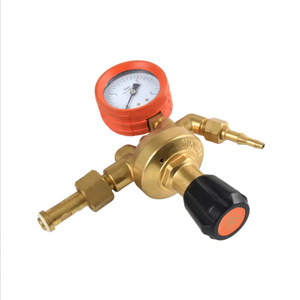 Régulateur de propane de type italien LGP (modèle européen italien) avec manomètre pour propane et acétylène - Product Image 5