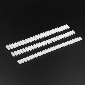 ปลั๊กระบายน้ำแบบชิ้นเดียว พลาสติกขยายตัวได้ 5x8 5x10 5x12 สำหรับเฟอร์นิเจอร์ ตู้ ประตู ติดตั้งง่าย - Product Image 3