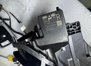 Kit Carrozzeria Originale Usato 4H0941774 4H0941033 4N0941085 Plug and Play Faro Anteriore Sinistro e Destro LED Matrix per <span class=keywords><strong>Audi</strong></span> <span class=keywords><strong>A8</strong></span> A8L - Product Image 2