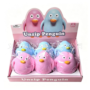 Jouet à pétrir ultra-doux en forme de pingouin, cœur en pâte réaliste à rebond lent, cadeau anti-stress - Product Image 1