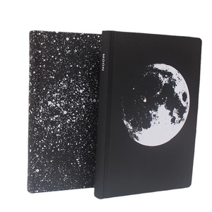 Planificador diario inspirador sin fecha Diario de gratitud y crecimiento de cinco minutos con logotipo personalizado - Product Image 1