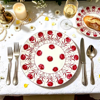 Service de vaisselle en céramique à motif floral rouge vintage, assiettes de luxe en porcelaine, décoration de table de mariage