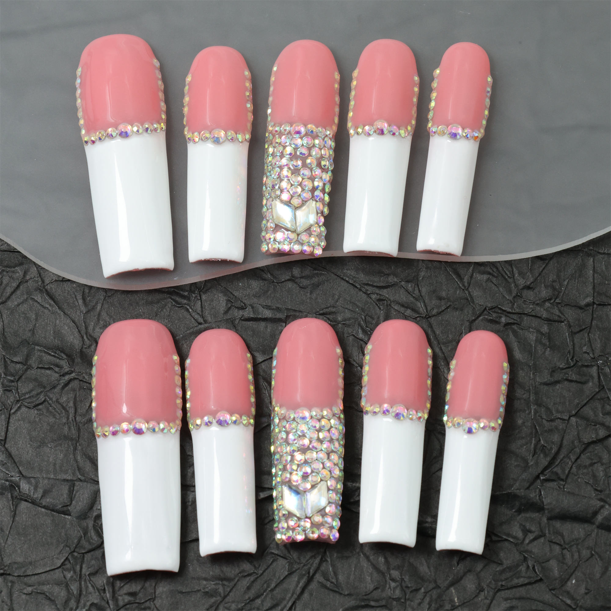 L692    แอล692