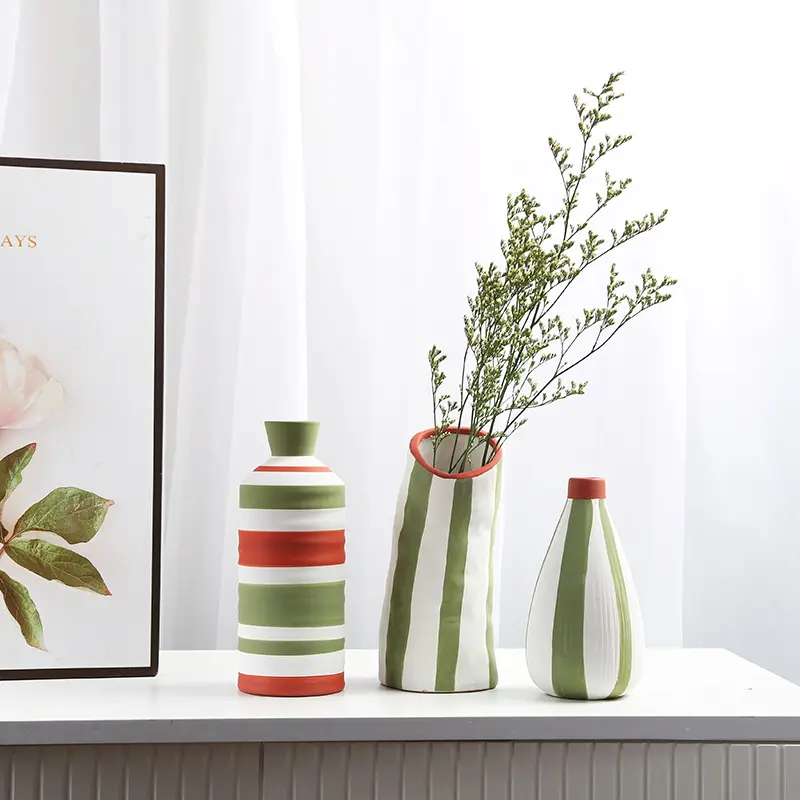 3 pezzi Set tavolo creativo alla moda dipinto a mano a strisce colorate vaso di fiori in ceramica opaco