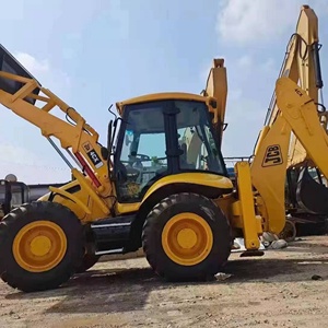 รถตักล้อยาง JCB4CX สีเหลือง มือสอง ปี 2020 รับน้ำหนักได้ 9 ตัน พร้อมเกียร์และปั๊ม สำหรับงานก่อสร้าง บุ้งกี๋ขนาดใหญ่ ยางใหญ่ - Product Image 3