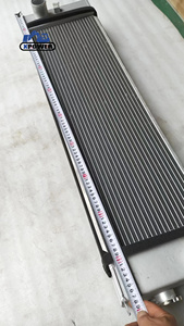 Radiador Negro Xpower con Tanque de Agua para Excavadora Modelo 13F91000 DH500-7 - Product Image 3