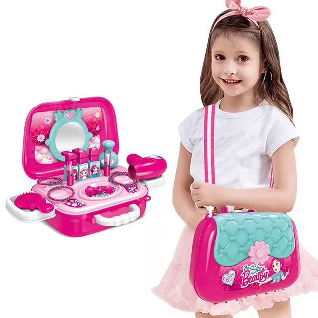 Gioco di ruolo per bambini borsa da principessa in plastica per ragazze giochi di imitazione Set di trucco con Kit di gioielli