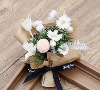 Buket bunga kering kecil halus buket Mini hadiah kreativitas liburan bunga kering mobil XH028