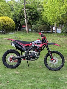 2026年式 BSE M1 エンデューロ ダートバイク 250cc 空冷式信頼性の高いエンジン 全地形対応オフロードバイク 世界卸売 - Product Image 5