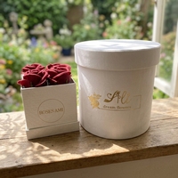 Boîtes d'emballage pour bouquets de fleurs rondes industrielles avec carton recyclé, dorure à chaud, revêtement UV, impression personnalisée