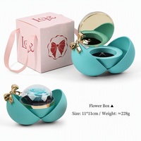 Boîte à bijoux avec fleurs fraîches préservées, design papillon, cadeau écologique fait main pour la Saint-Valentin, la fête des mères, la remise des diplômes