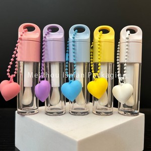 ISMAN Tube de brillant à lèvres et flacon d'huile à lèvres 6ml, rose, bleu, blanc, avec logo personnalisé, applicateur épais et grand applicateur, pour Noël, avec porte-clés Cœur - Product Image 3