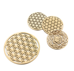 Yiwu Aceon Acero inoxidable hueco filigrana ilustraciones personalizadas corte láser geometría flor de la vida moneda sagrado gran colgante de gran tamaño - Product Image 4