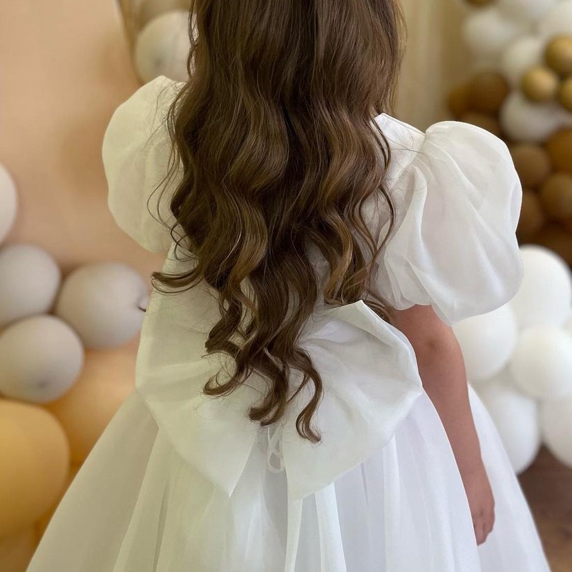 white midi dress sleeveless Valenti Isabella White Sleeveless Pleated Knit Midi Dress main image 0