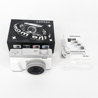 Appareil photo numérique compact vintage 4K 64MP, appareil photo portable avec écran rabattable, autofocus, caméra de vlogging pour étudiants et débutants