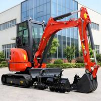 Mini-excavatrice, petite pelleuse, pour des travaux de terrassement précis dans les zones urbaines, les bordures de routes, les fossés et les travaux auxiliaires de construction.