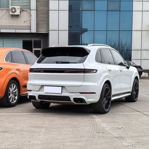ชุดแต่งสปอยเลอร์ฝาท้ายรถยนต์ปี 2011-2017 สำหรับ Cayenne 958 พร้อมปีกหลังแบบติดตั้งถาวร - Product Image 5