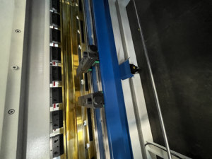 High Quality Fully Automatic Metal Bending Machine <strong>CNC</strong> Hydraulic Precise <strong>Press</strong> <strong>Brake</strong> Custom Metalwork - Product Image 3