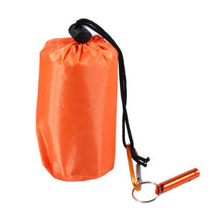 Silbato de supervivencia para exteriores con mosquetón, herramienta de emergencia compacta de nailon naranja para acampar, senderismo, equipo de seguridad - Product Image 5