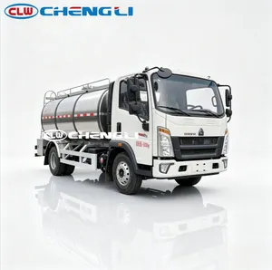 Camion-citerne à lait frais HOWO 4X2 6m³ - Fabricant - Isolation SUS304 - Citerne de transport laitier de 6000 litres - Prix usine bas - Product Image 3